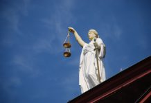 Unanimidad parlamentaria en Canarias para suspender nuevas casas de apuestas por 18 meses