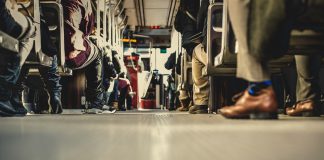 La EMT retirará la publicidad de casas de apuestas de sus autobuses