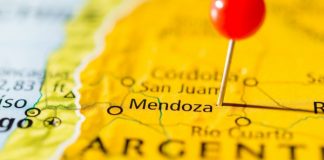 Mendoza podría entregar licencias de juego online próximamente
