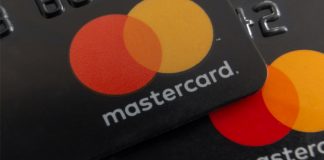 Pay4Fun le apunta a los jugadores de póker con su nueva tarjeta Mastercard