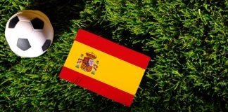 El Ministerio de Consumo español firma un protocolo con futbolistas para prevenir las apuestas ilegales