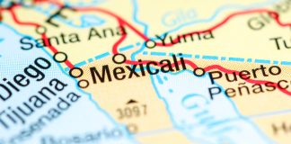 Mexicali reabre un casino para probar una posible reactivación del sector