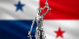 Presentarán una querella penal contra la directora de la LNB de Panamá