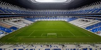 Codere ya aparece en la camiseta de Rayados de México