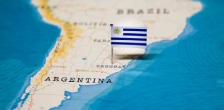 Uruguay podría regular el juego online