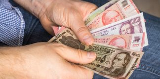 Agentes de quiniela de Paraguay denuncian malas condiciones de trabajo Agentes quiniela Paraguay denuncian condiciones trabajo