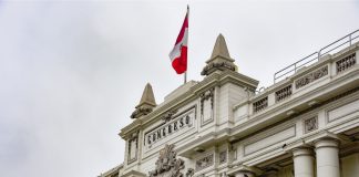 El titular de Mincetur aboga por el proyecto que regula el juego online en Perú mincetur juego online peru
