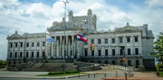 Uruguay busca reactivar el debate sobre el juego online juego online