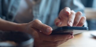 El gobierno de Brasil apunta contra los fabricantes de smartphones por las apps de apuestas apuestas