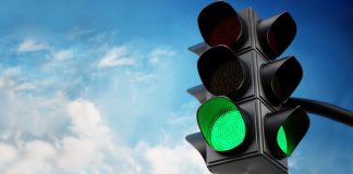 Tras varias idas y vueltas, Pixbet recibe el permiso para operar en Brasil Un semáforo en verde, como el que habilita a Pixbet a operar en Brasil.