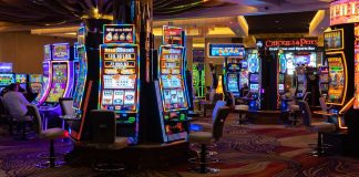 Los ingresos netos de MGM Resorts International cayeron un 2 por ciento Los ingresos netos de MGM Resorts International cayeron un 2 por ciento.