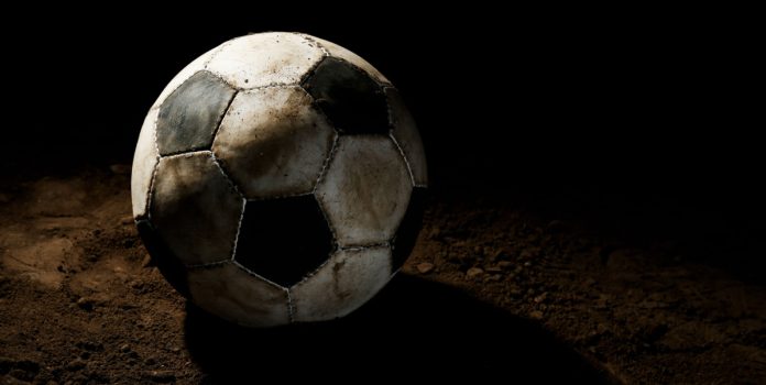 pelota manchada