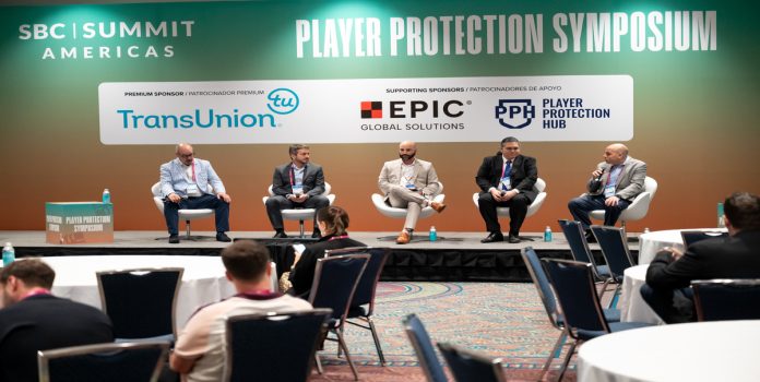 panel de IMGL en SBC Summit Americas