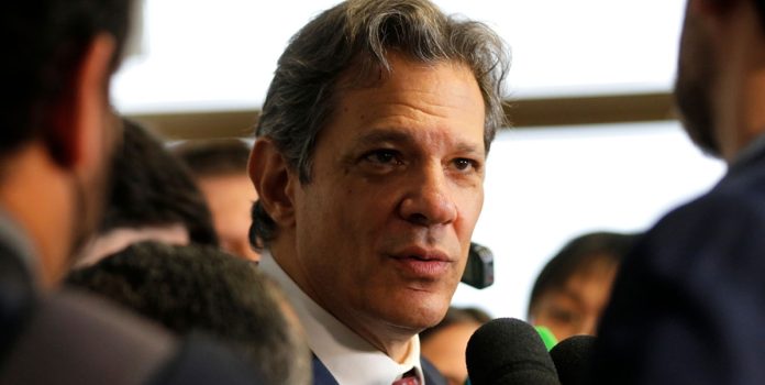 Fernando Haddad defiende el aumento al impuesto sobre el GGR.