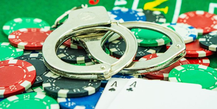 La AJ de Bolivia inicia acciones legales contra plataformas de apuestas deportivas ilegales.
