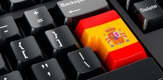 teclado con bandera de españa