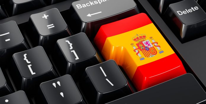 teclado con bandera de españa