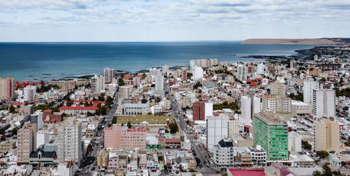 Chubut---Torres Chubut podría extender por 15 años la concesión de sus salas de juego a Casino Club.
