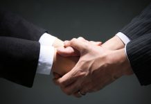 Grup Perelada renueva su colaboración con Grup Iris y la Fundació dels Oficis Casino Perelada renueva su colaboración con Grup Iris y la Fundació dels Oficis.