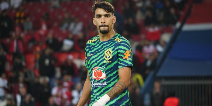 Lucas-Paquetá Paquetá se defienda tras su expulsión ante Liverpool