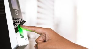 Canarias modificará su regulación del juego para reforzar el control de acceso a salones de juego.