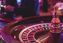 El futuro del Hotel Casino Carmelo sigue sin definirse mientras el gobierno negocia con privados carmelo