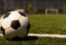 Betsson lanzó un programa de debate futbolístico con figuras legendarias de Racing y Atlético Nacional.