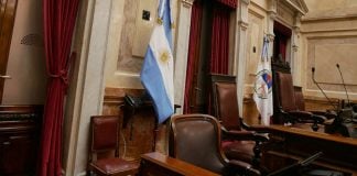 Misiones avanza con una ley integral para prevenir el juego problemático online.