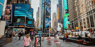 Mundial 2026: Esportes da Sorte llevó la voz de los aficionados brasileños a Times Square Mundial 2026: Esportes da Sorte llevó la voz de los aficionados brasileños a Times Square.