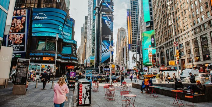 Mundial-Esportes-da-Sorte Mundial 2026: Esportes da Sorte llevó la voz de los aficionados brasileños a Times Square.