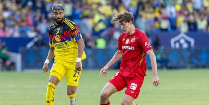 Polymarket se convierte en patrocinador oficial de la Liga MX en Estados Unidos.
