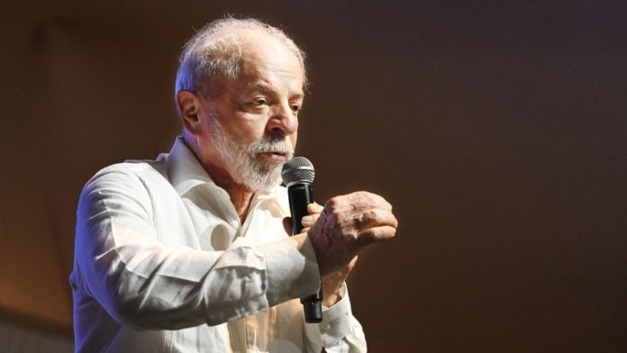 Lula aprueba ley que destina ingresos de apuestas al fondo de la Policía Federal.