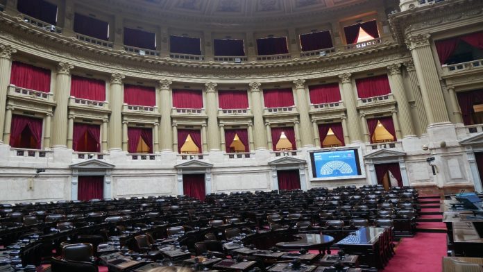 Argentina advierte avance juego problemático