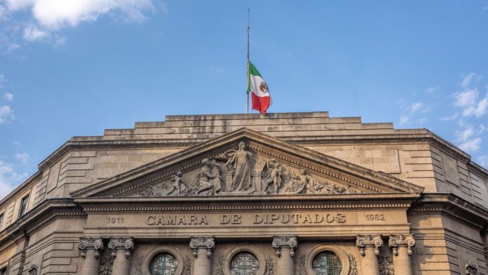 Juego-Mexico-Congreso México analiza una reforma para endurecer las reglas de la Ley Federal de Juegos y Sorteos.