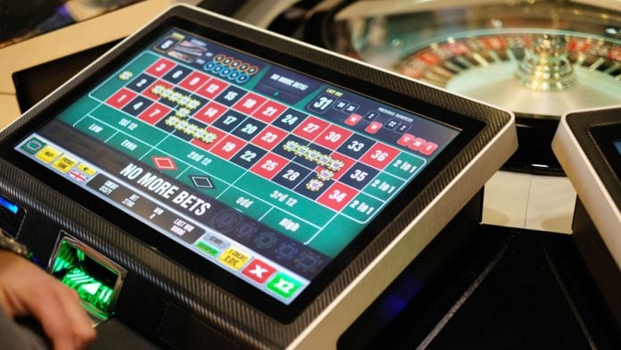 Juego-Loteria-Murcia El juego privado crece un 3,5 por ciento y supera los 276 millones de euros en Murcia.