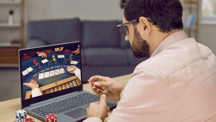 Chile cada vez más cerca de lograr la regulación del juego online, pero también busca prohibir la publicidad de apuestas.